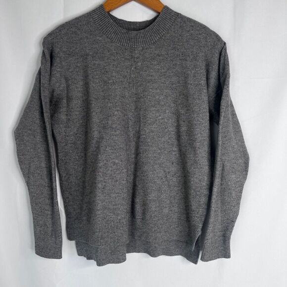 Cyrus Gray Ribbed Knit Long Sleeve Scoop Neck Pullover Sweater Size Small - Picture 10 of 10